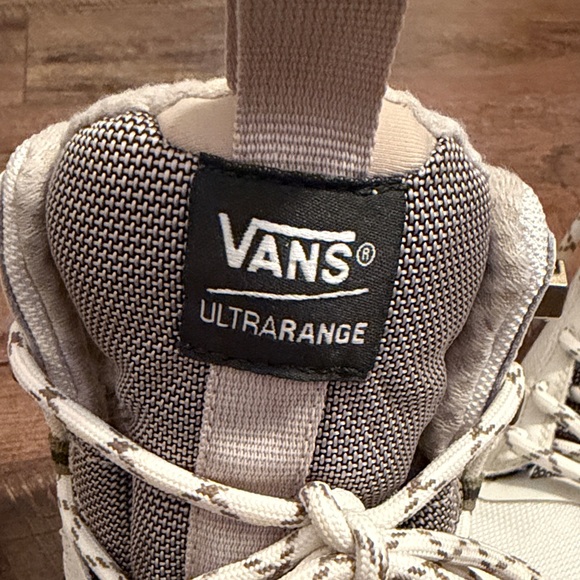 Vans Ultrarange Exo Hi GORE-TEX MTE 3 Boots - Vintage White - Picture 9 of 10